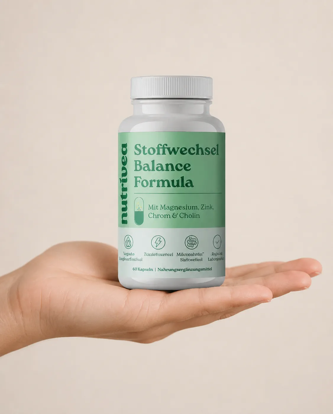 Nutrivea — Verpackung in der Hand